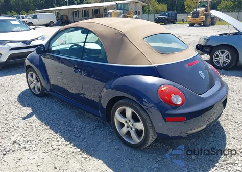 2006 Volkswagen New Beetle 2.5 z USA, uszkodzony, nr VIN 3VWSF31Y86M313894